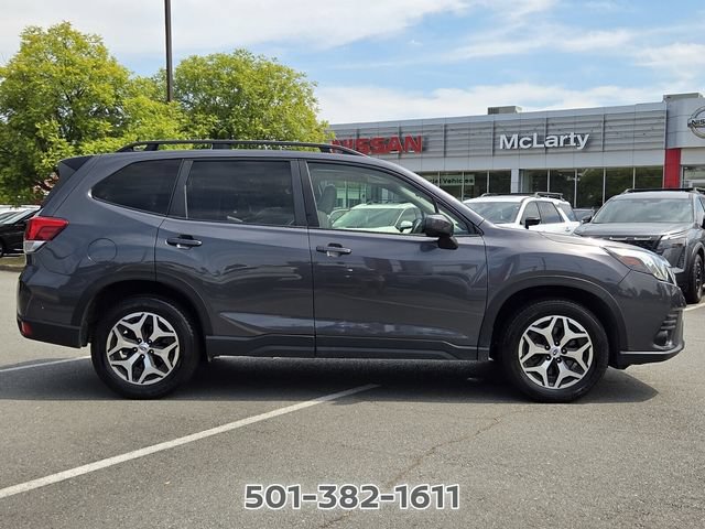 Used 2024 Subaru Forester Premium AWD/4WD image 6