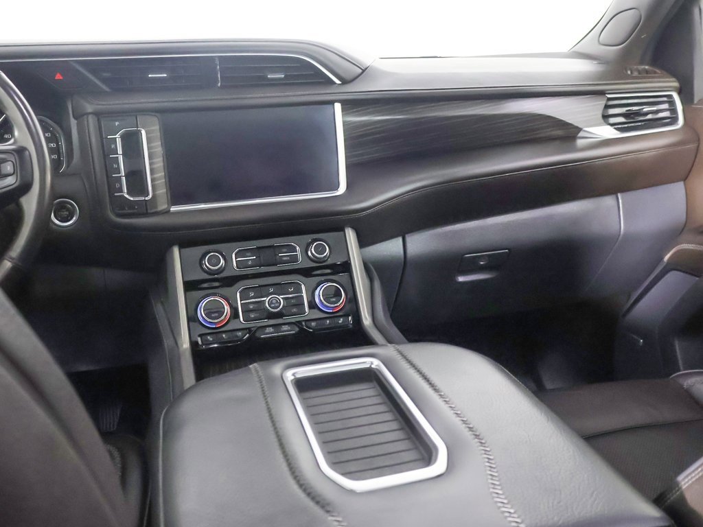 Used 2021 GMC Yukon Denali w/ Denali Premium Package image 43