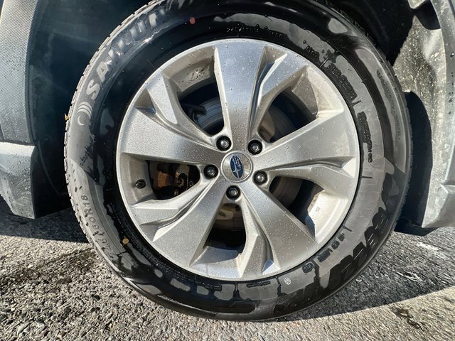 Used 2021 Subaru Ascent 8-Passenger image 16