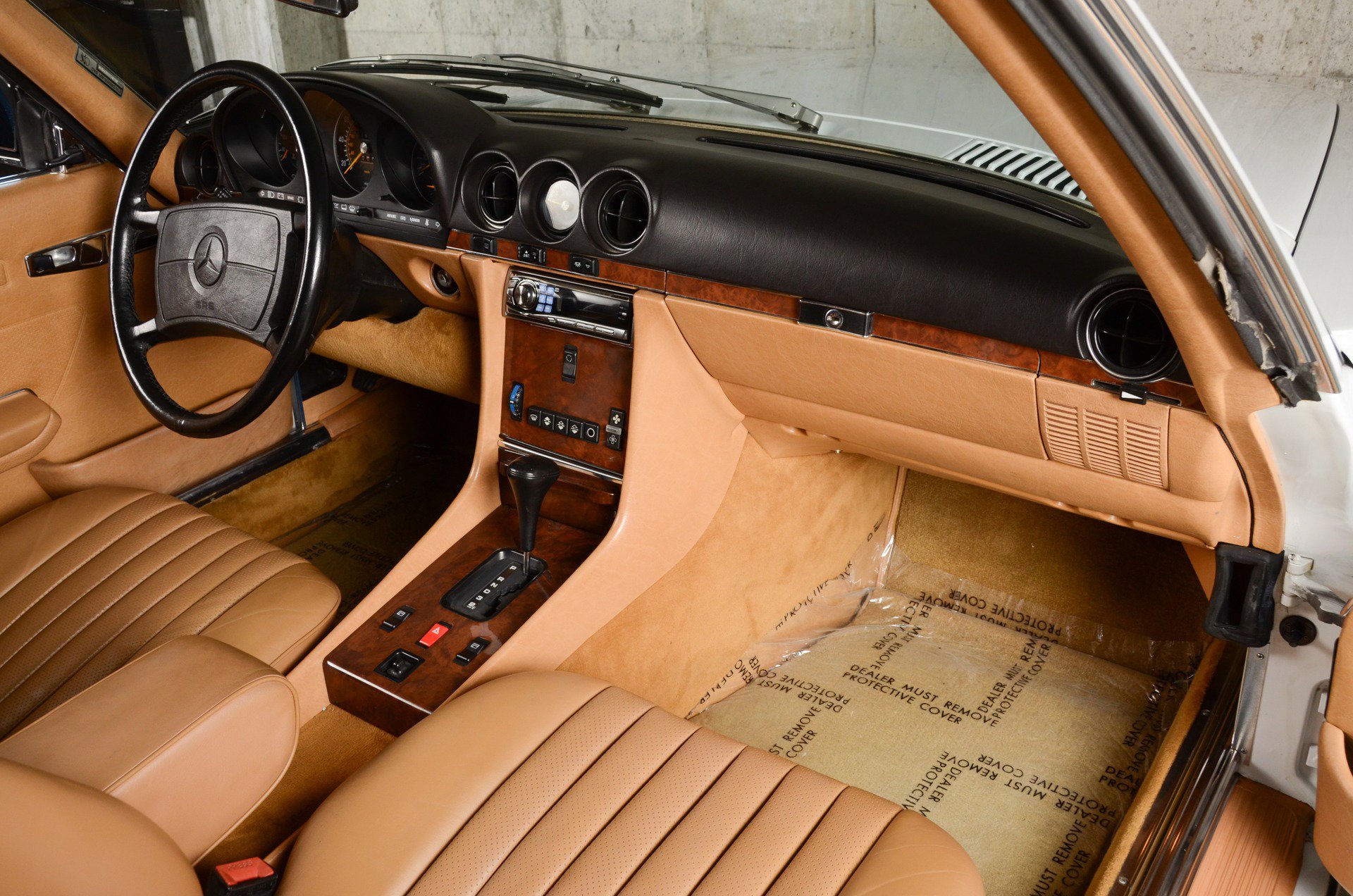Used 1987 Mercedes-Benz 560 SL image 14