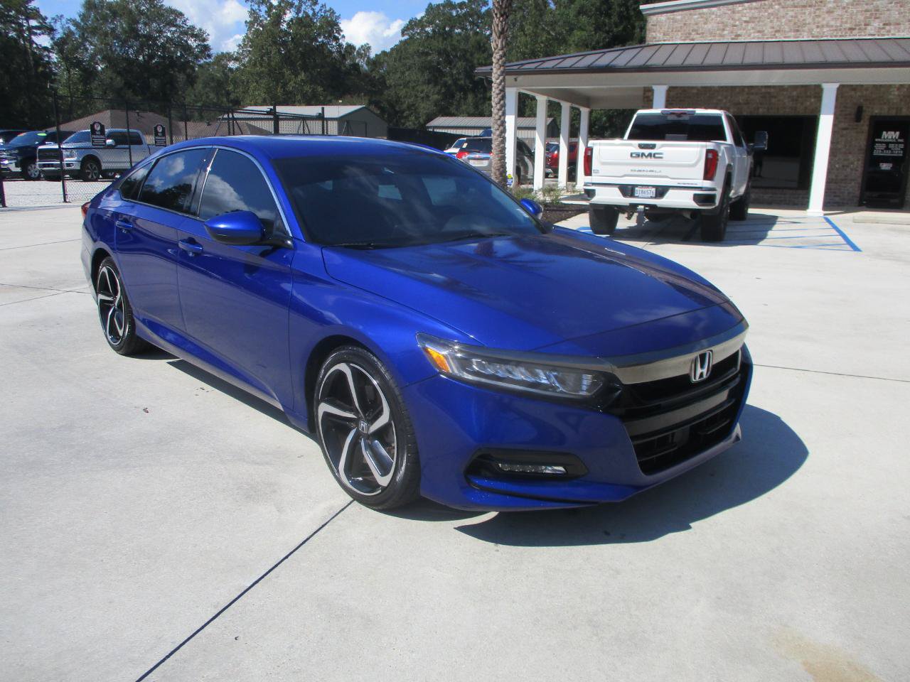 Used 2020 Honda Accord Sport image 4