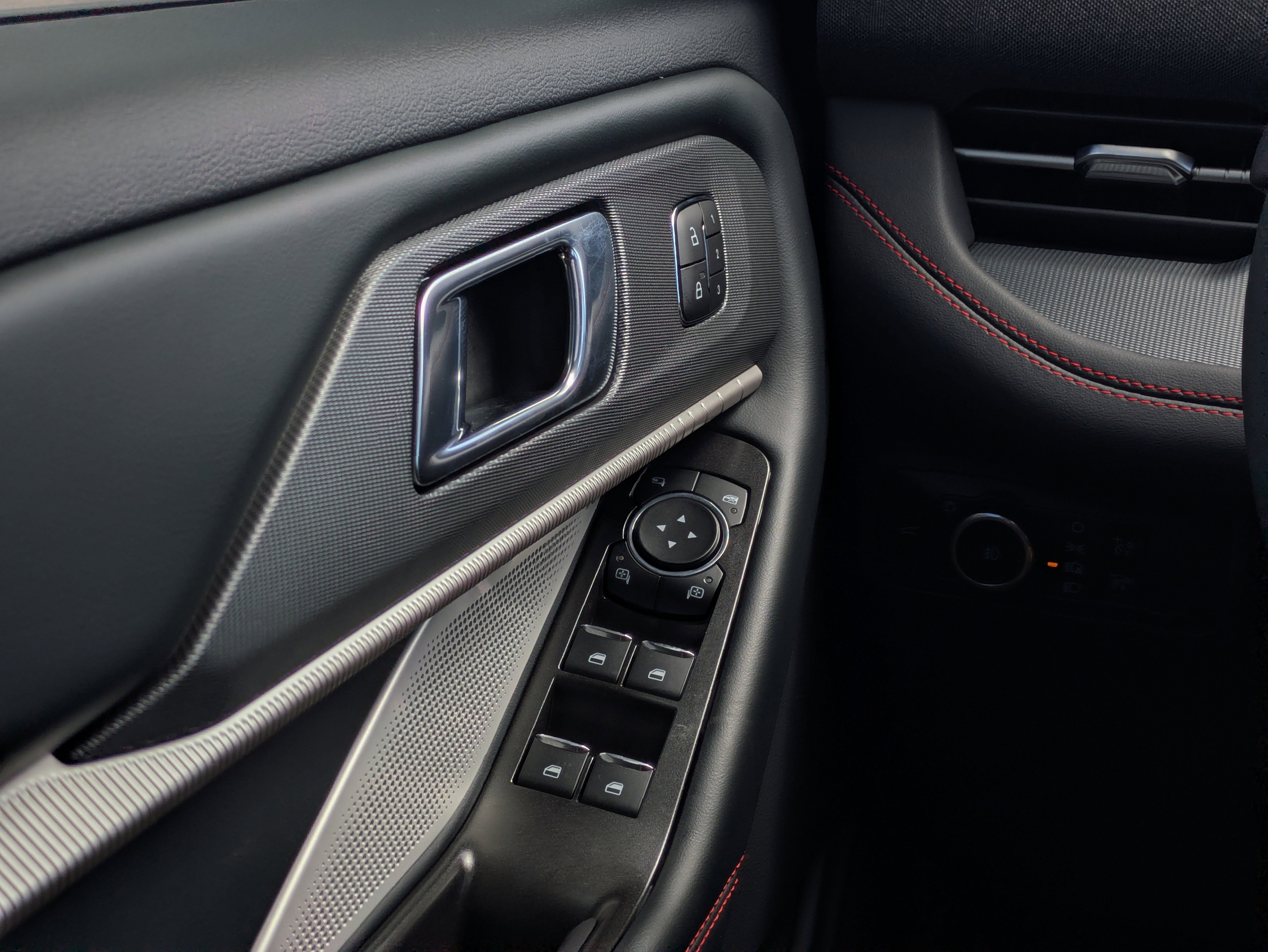 New 2026 Ford Explorer ST image 26