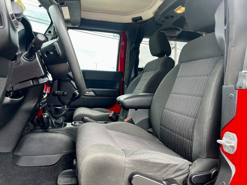 Used 2012 Jeep Wrangler Sport AWD/4WD image 12