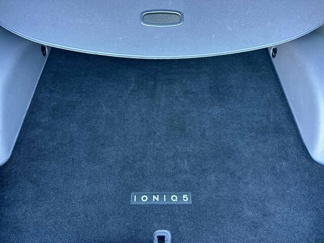 Used 2023 Hyundai Ioniq 5 Limited image 17
