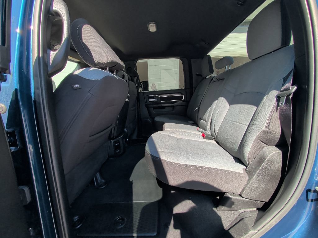 Used 2024 RAM 2500 Big Horn AWD/4WD image 12