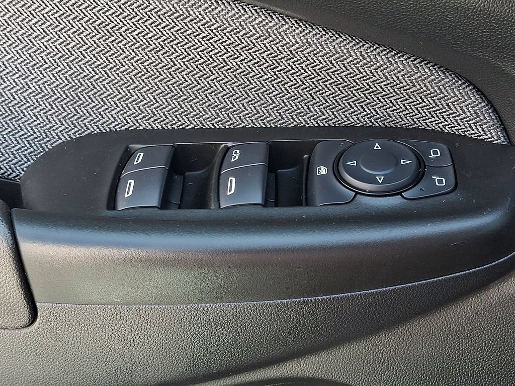 Used 2025 Chevrolet TrailBlazer LT AWD/4WD image 28