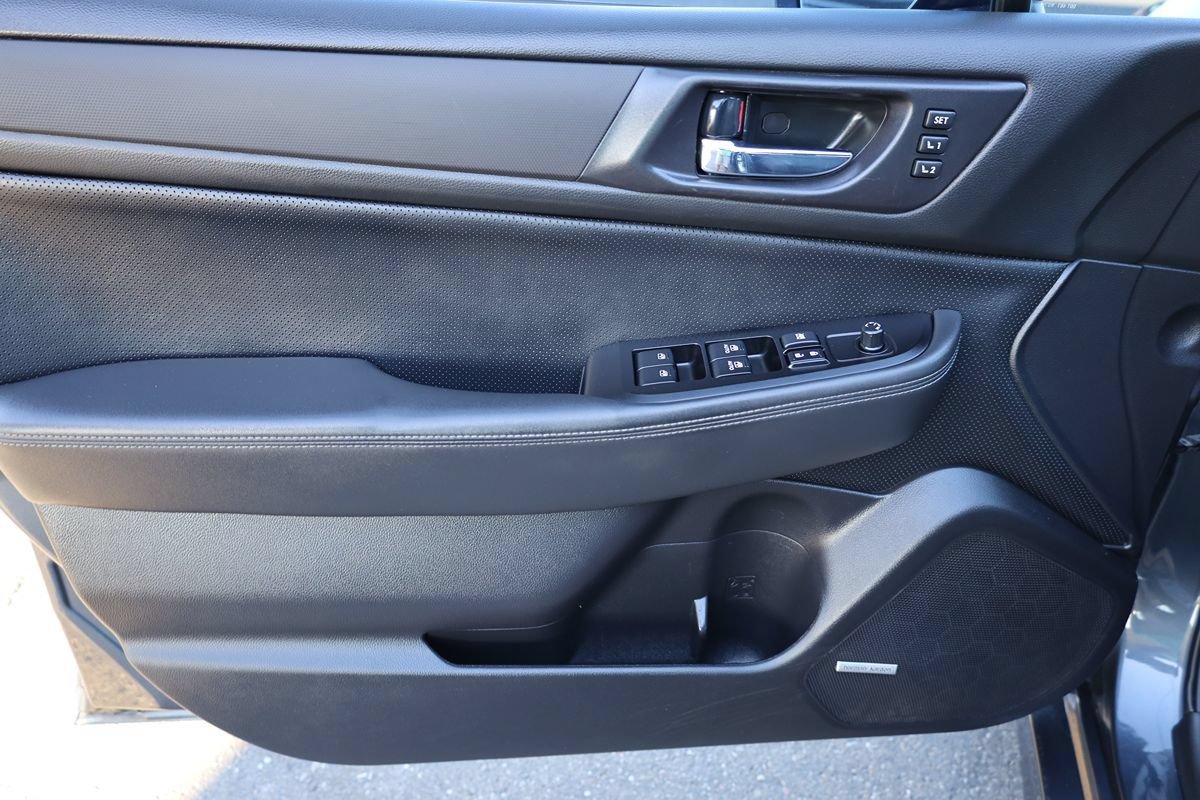 Used 2017 Subaru Legacy 3.6R Limited w/ Popular Package #4 AWD/4WD image 14