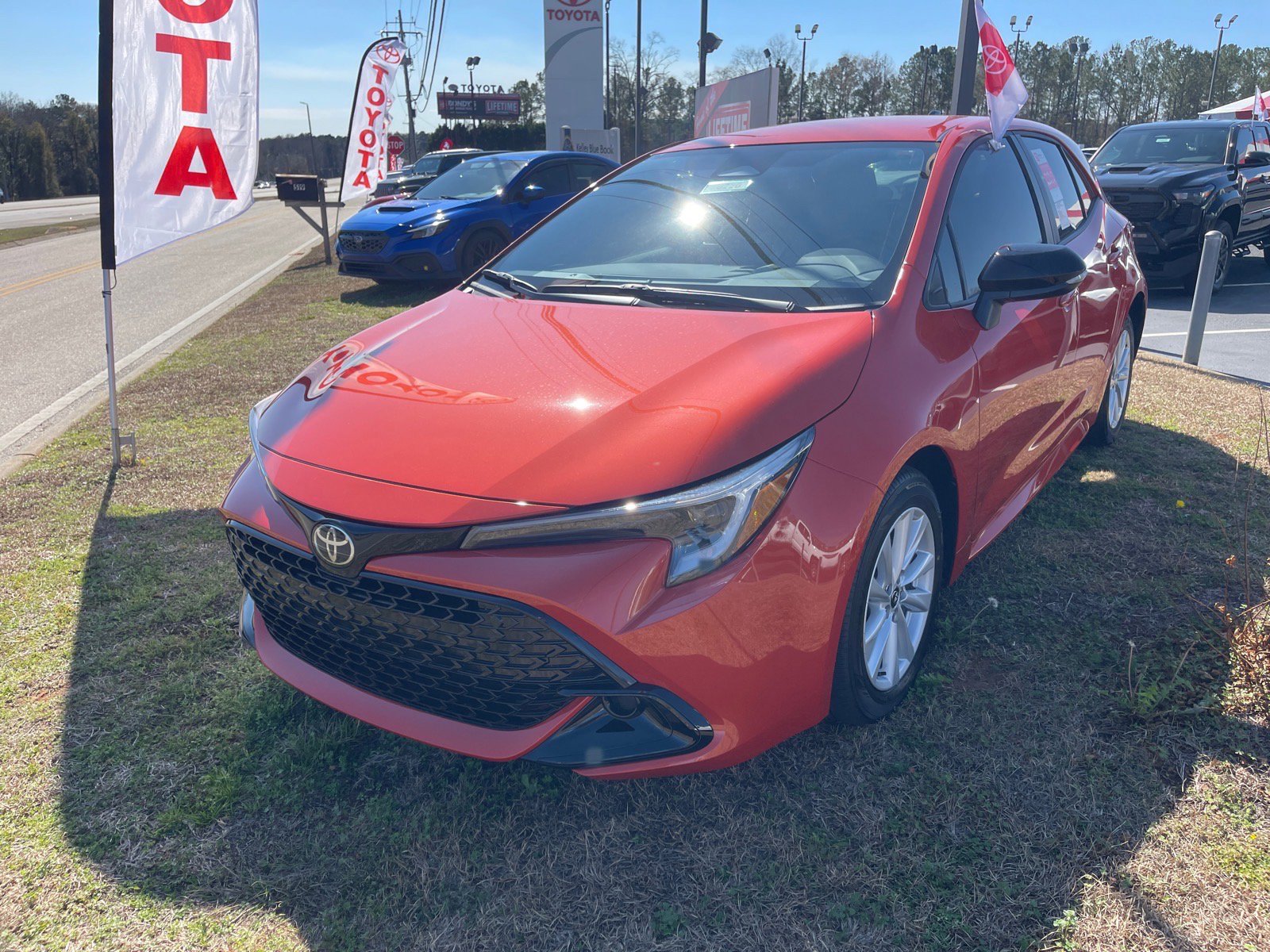 New 2026 Toyota Corolla SE image 3