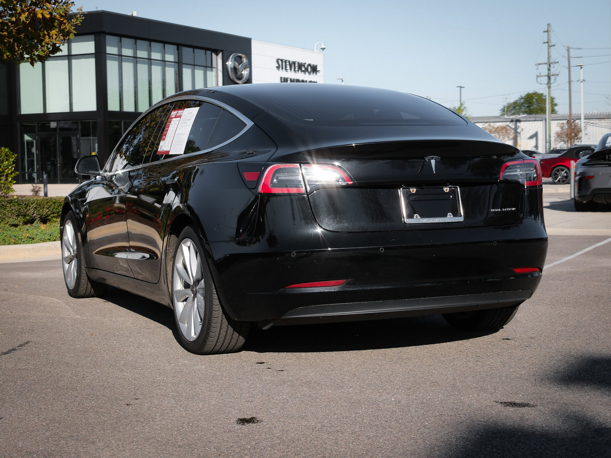 Used 2018 Tesla Model 3 Long Range image 8