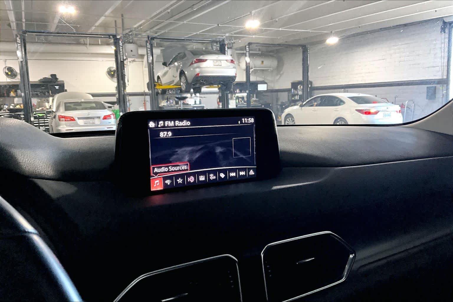Used 2019 MAZDA CX-5 Touring FWD image 35