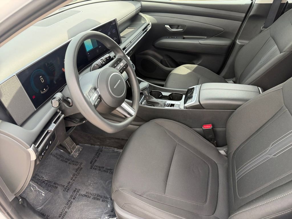 Used 2025 Hyundai Tucson SEL FWD image 10