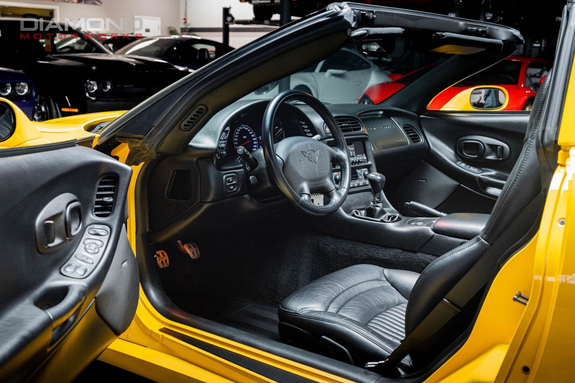 Used 2003 Chevrolet Corvette Coupe w/ Preferred Equipment Group image 67