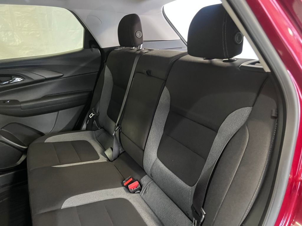 Used 2024 Chevrolet TrailBlazer LT w/ Convenience Package image 34