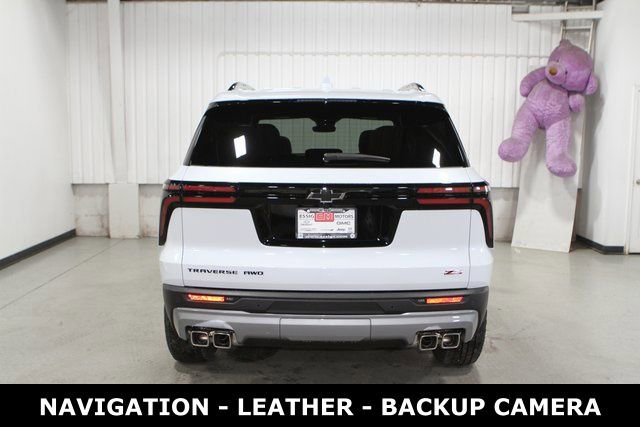 New 2026 Chevrolet Traverse Z71 w/ LPO, Floor Liner Package image 32
