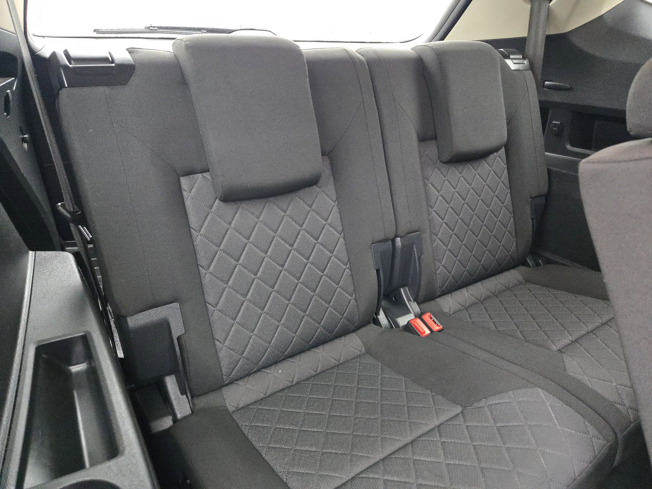 Used 2018 Volkswagen Atlas S image 26