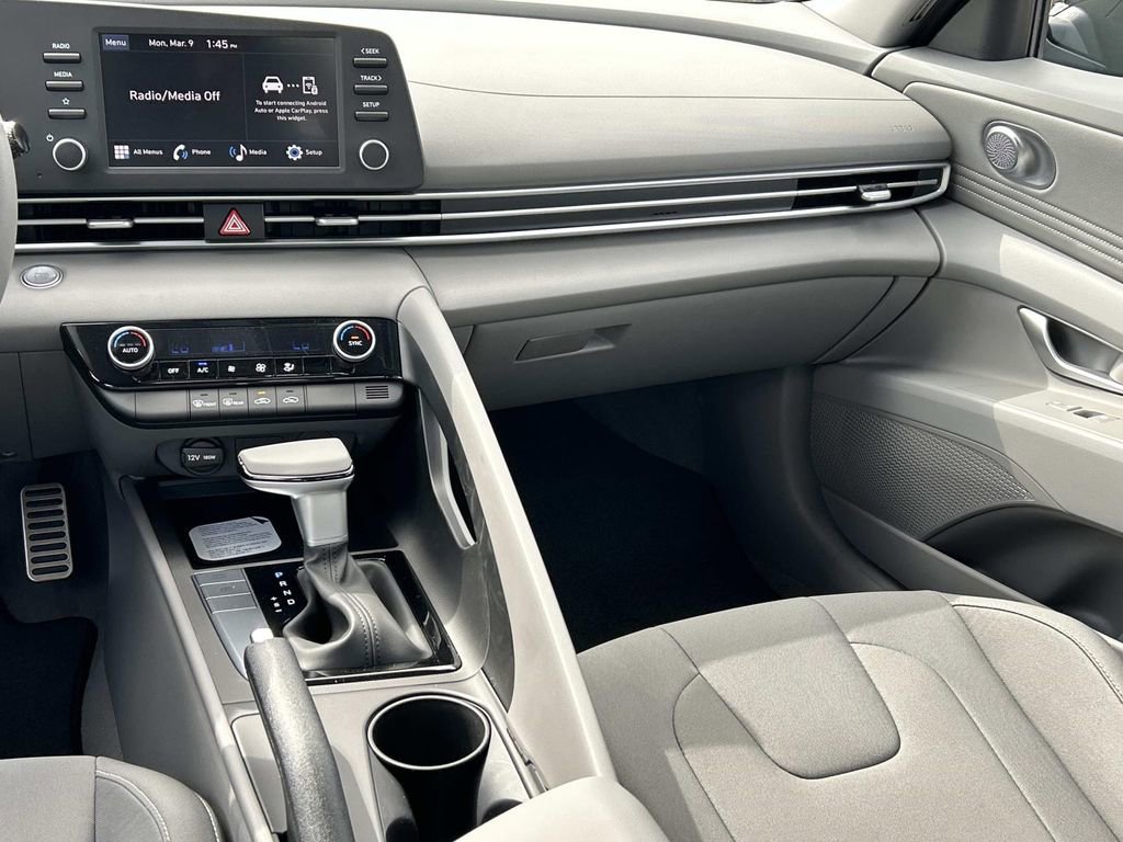 New 2026 Hyundai Elantra Sport image 22