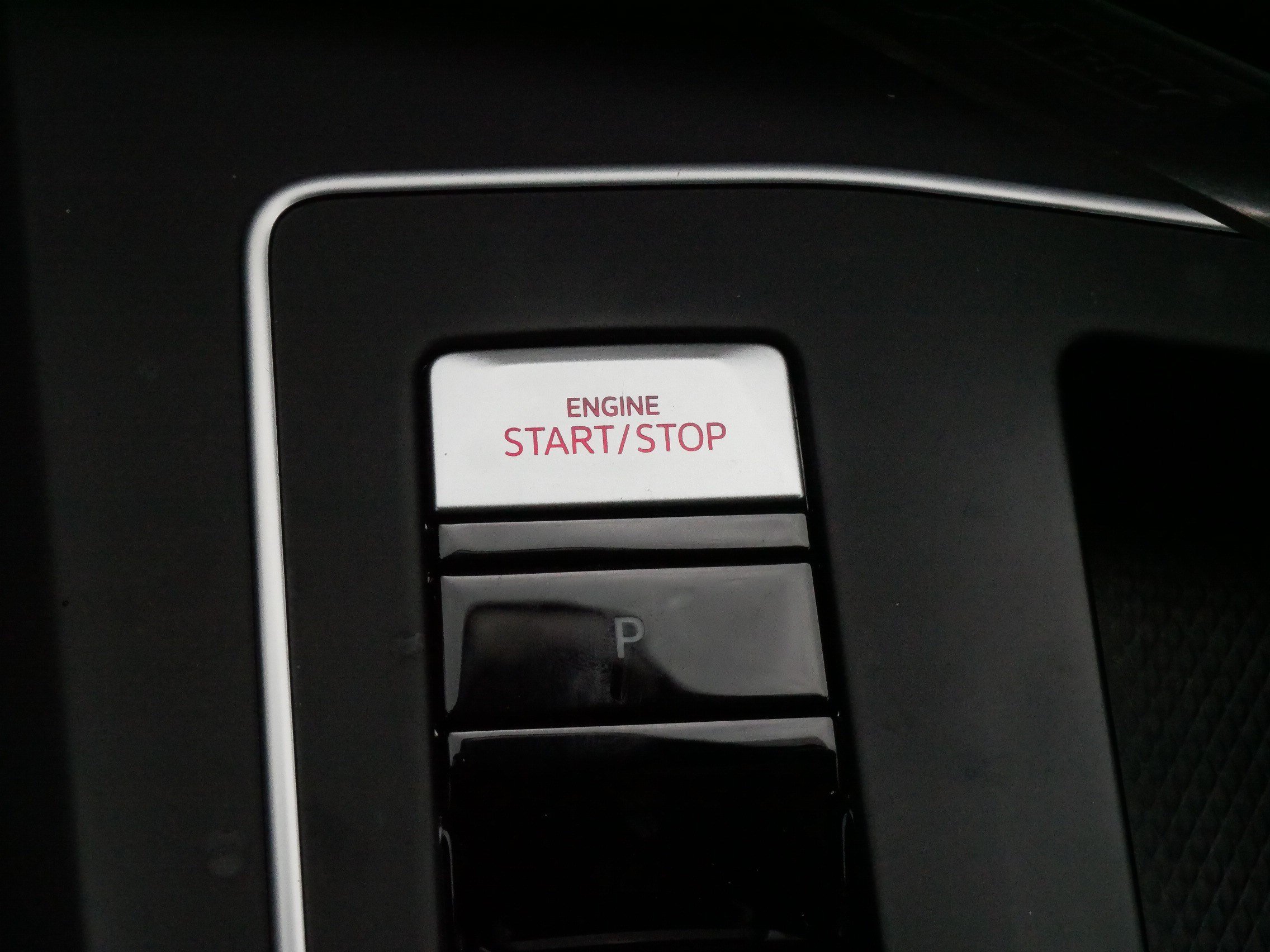 Certified 2022 Volkswagen GTI SE FWD image 27