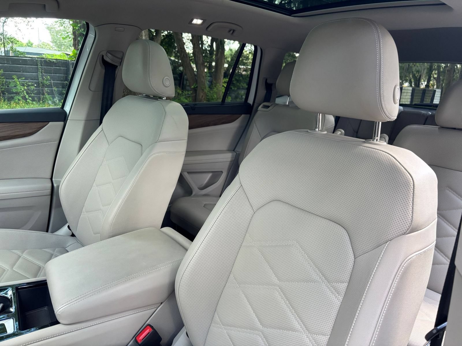 Used 2026 Volkswagen Atlas SE FWD image 39