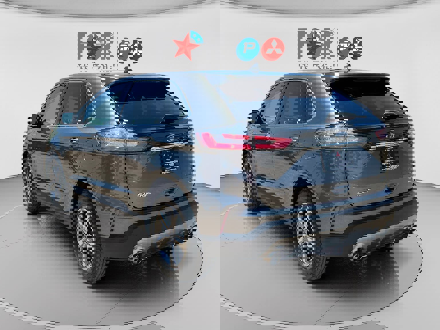 Used 2020 Ford Edge SEL w/ Convenience Package image 3