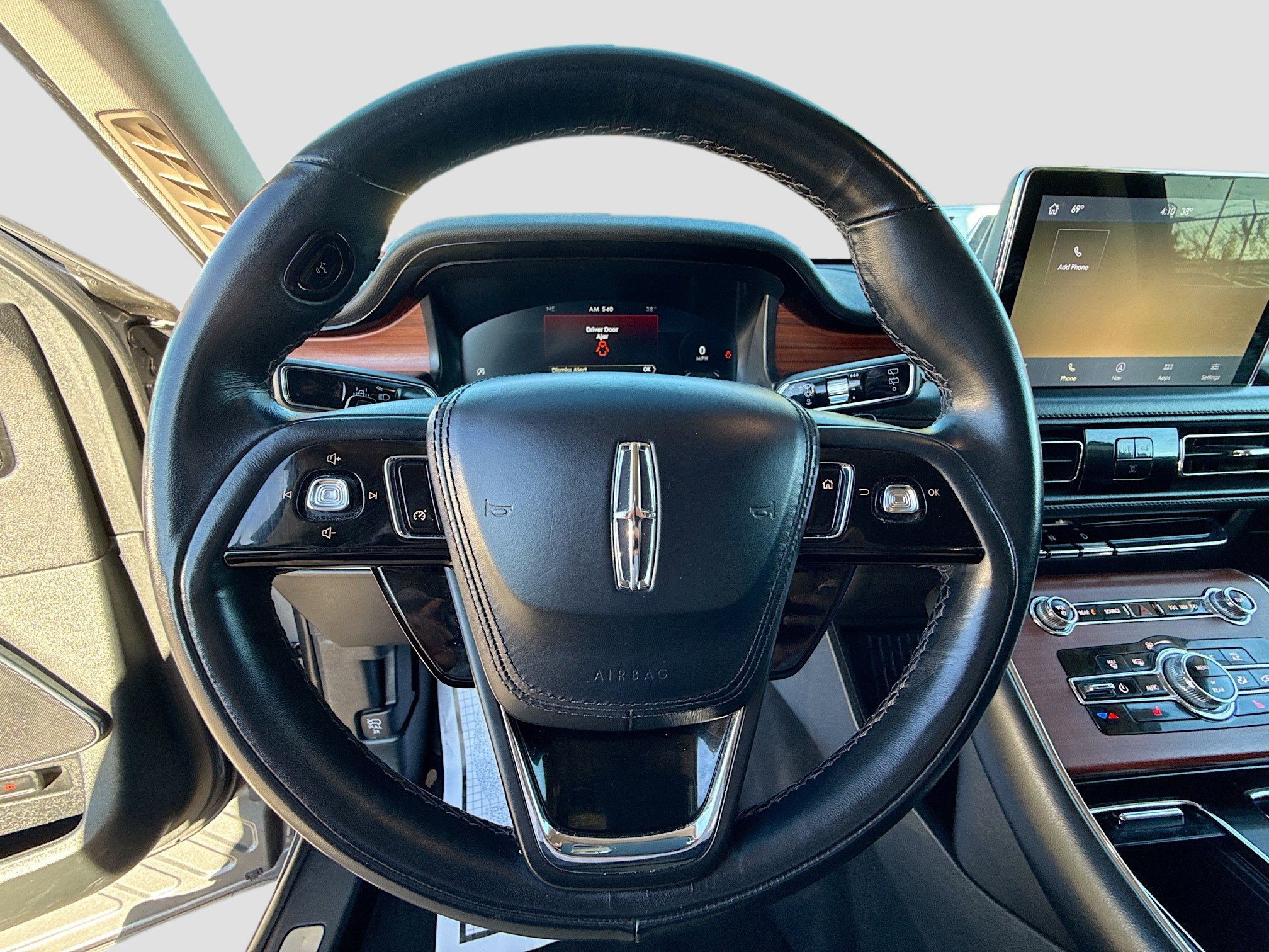 Used 2023 Lincoln Aviator Reserve image 37