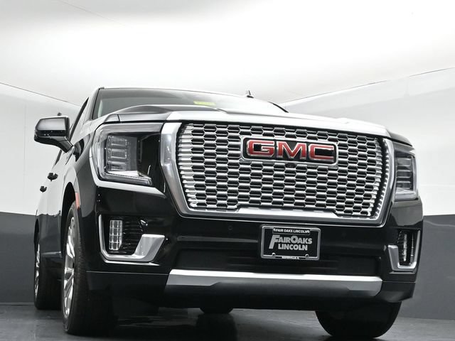 Used 2024 GMC Yukon Denali w/ Advanced Technology Package AWD/4WD image 39