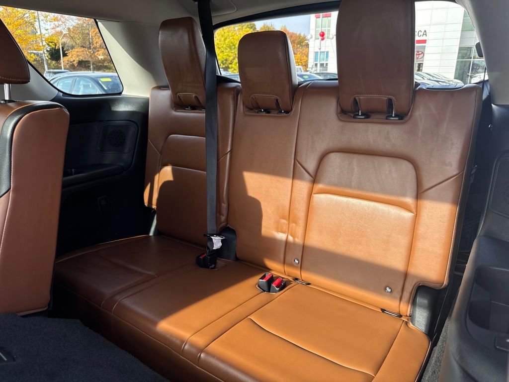 Used 2025 Nissan Pathfinder Platinum w/ Cargo Package image 41