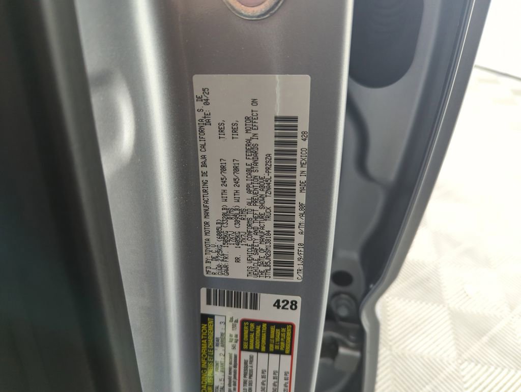 Used 2025 Toyota Tacoma SR5 image 37
