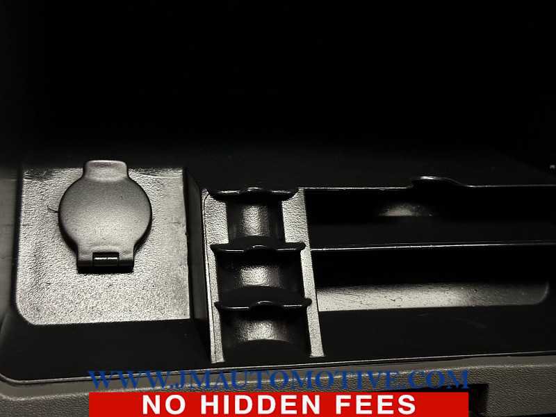 Used 2019 Nissan Frontier SV image 31