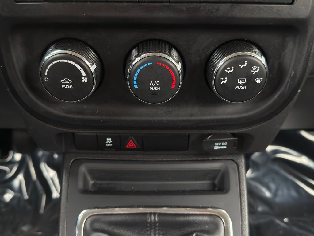 Used 2014 Jeep Patriot Sport w/ Power Value Group image 14