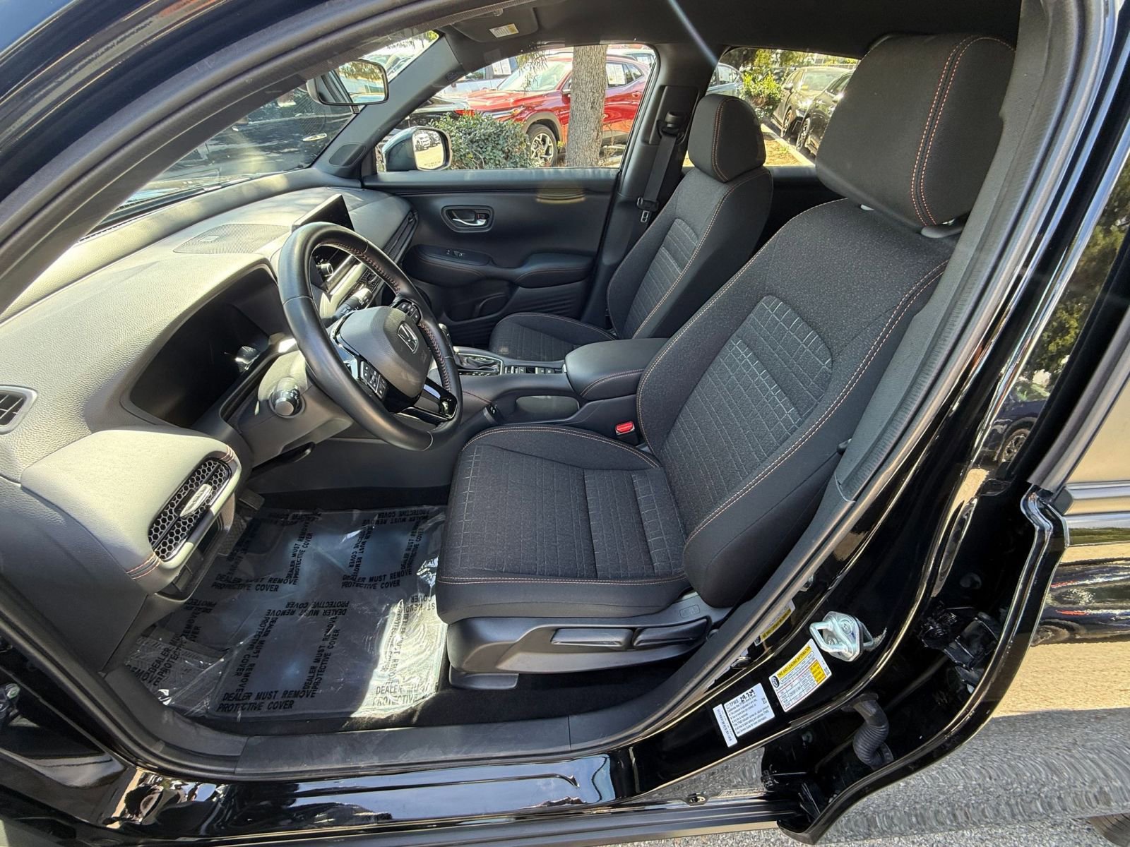 Used 2025 Honda HR-V Sport image 24