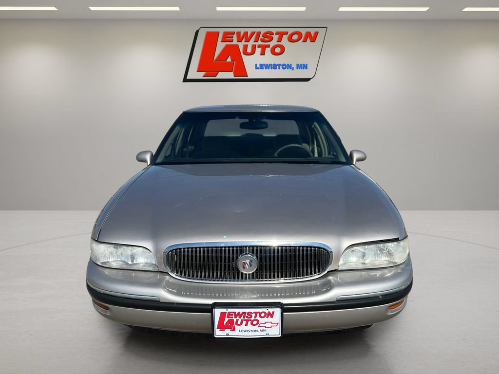 Used 1997 Buick Le Sabre Custom w/ Headliner Lighting Pkg FWD image 10