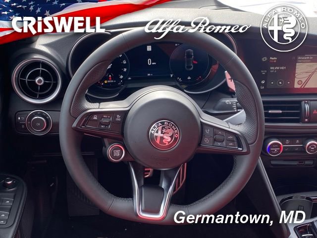 New 2025 Alfa Romeo Giulia AWD image 45