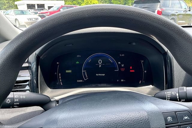 Used 2025 Toyota Camry LE FWD image 13