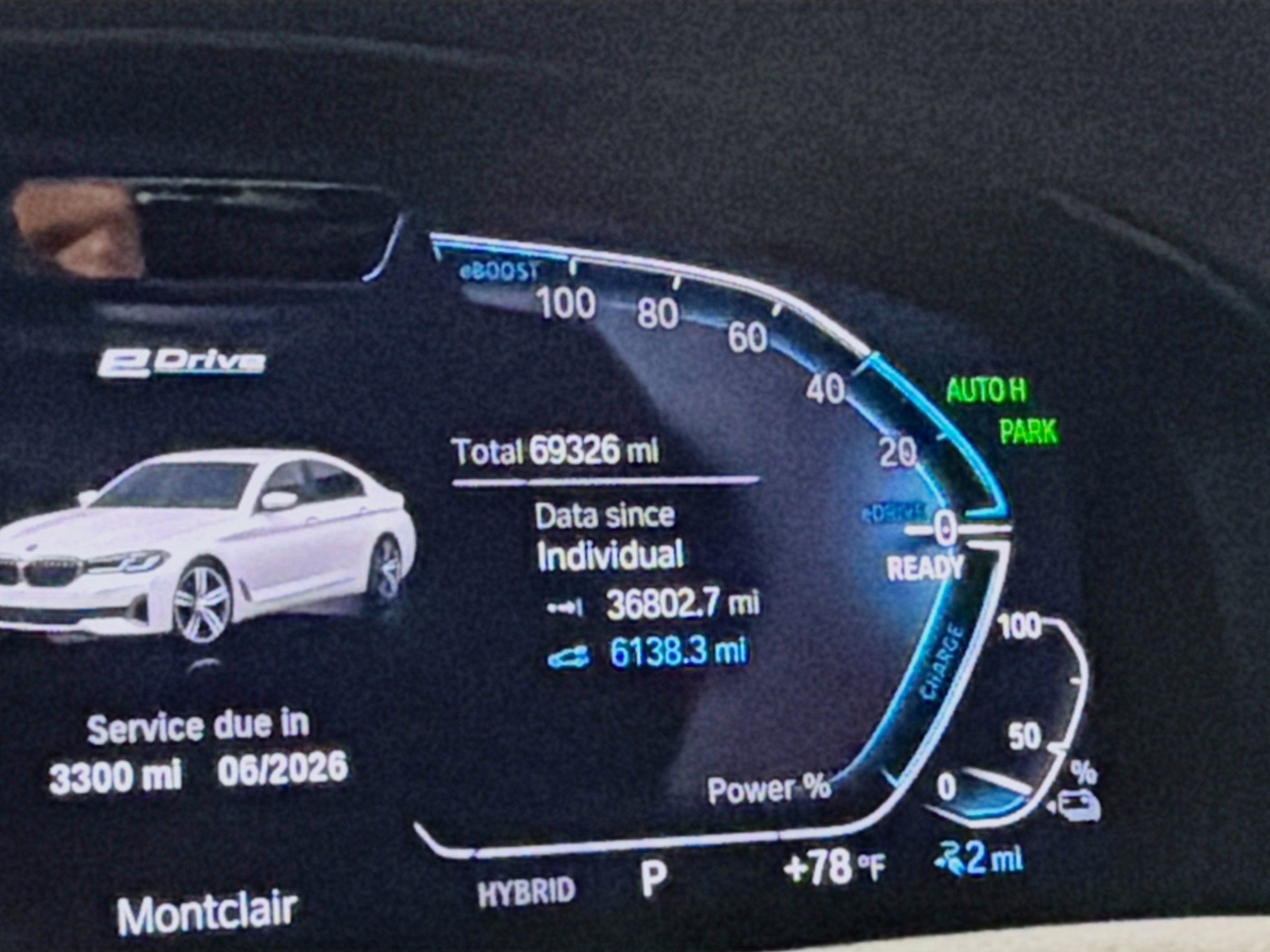 Used 2021 BMW 530e w/ Premium Package image 8