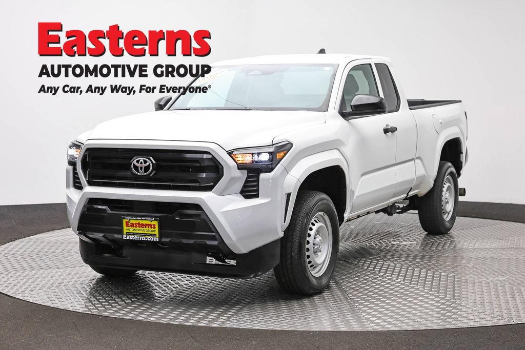 Used 2025 Toyota Tacoma SR