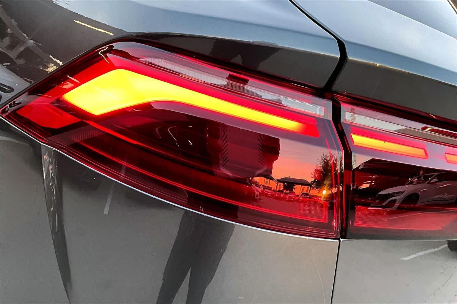New 2027 Audi Q8 Premium Plus AWD/4WD image 14