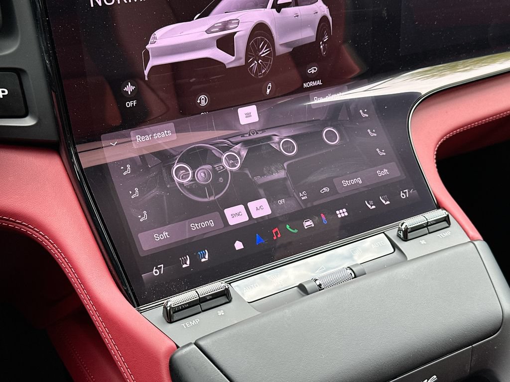 New 2026 Porsche Cayenne Turbo AWD/4WD image 18