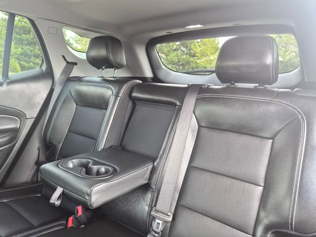 Used 2023 GMC Terrain SLT w/ Infotainment Package II FWD image 40