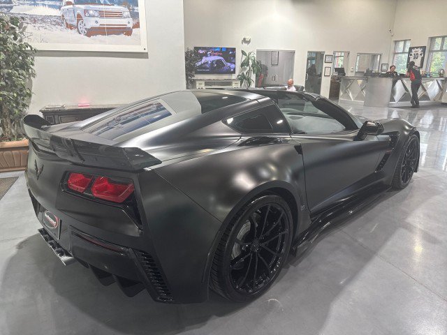 Used 2017 Chevrolet Corvette Grand Sport w/ Carbon Flash Badge Package RWD image 52