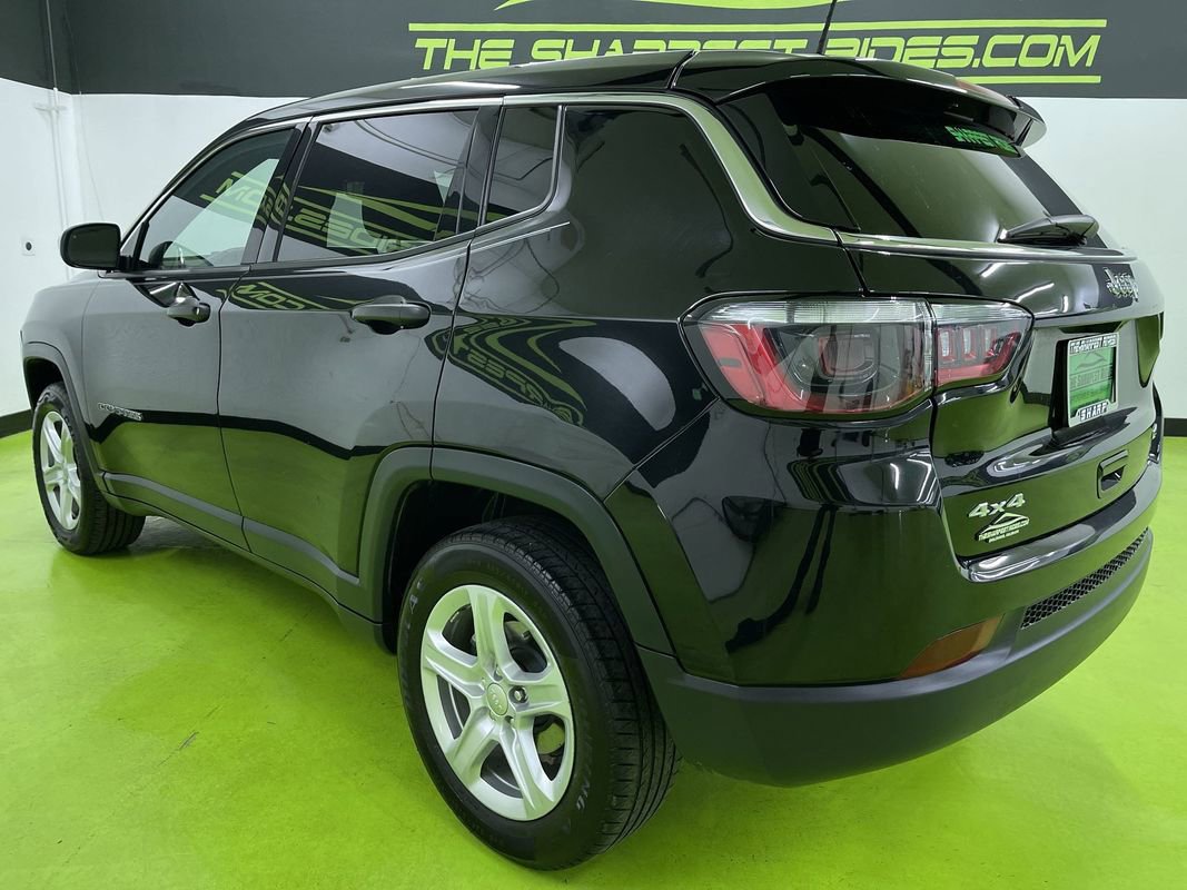 Used 2024 Jeep Compass Sport image 7