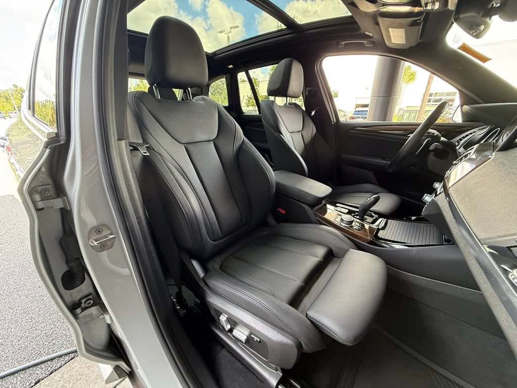 Used 2020 BMW X3 xDrive30i w/ Driving Assistance Package AWD/4WD image 21
