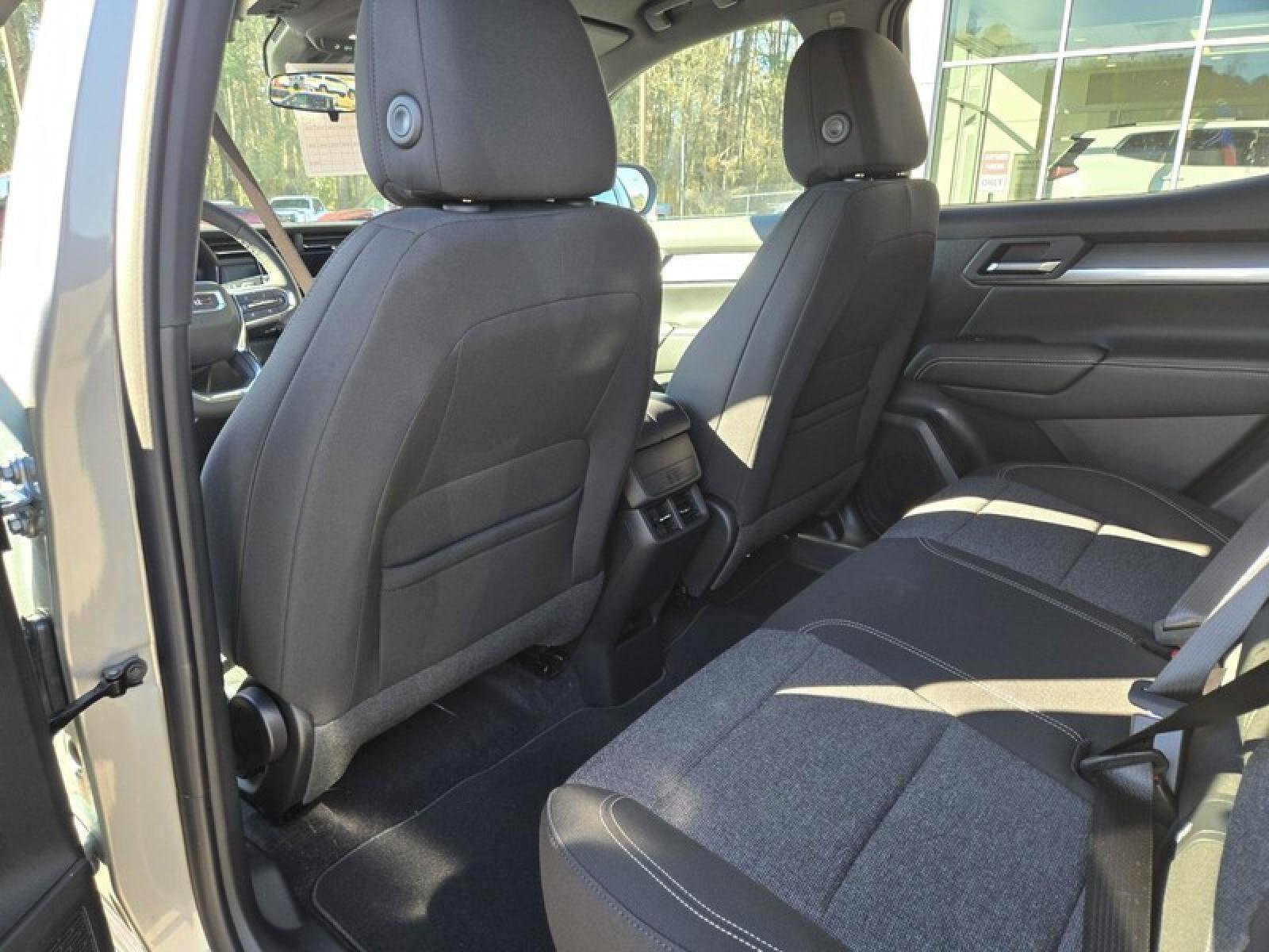 New 2026 GMC Terrain Elevation AWD/4WD image 21