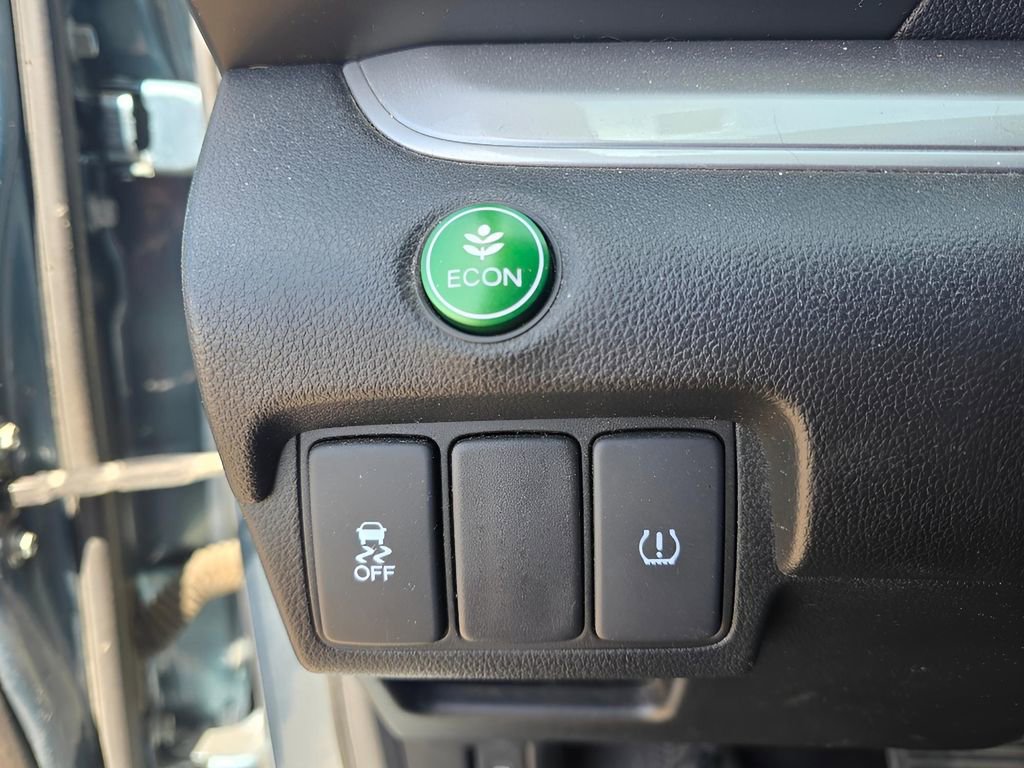 Used 2015 Honda CR-V LX image 15