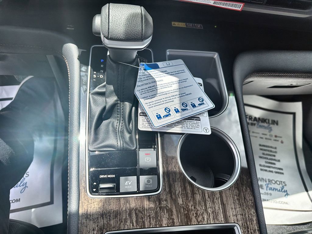 New 2026 Toyota Sienna Platinum AWD/4WD image 20