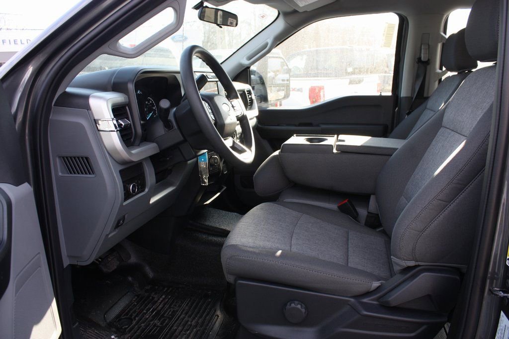 New 2026 Ford F250 XL AWD/4WD image 12