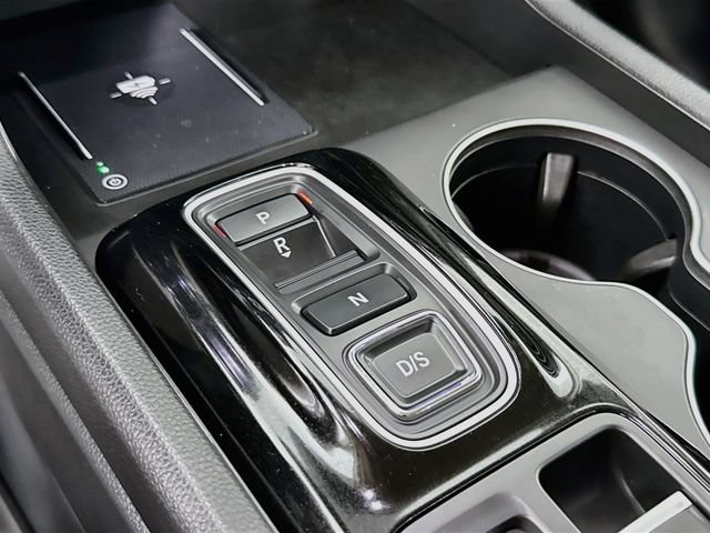 Used 2025 Honda Pilot EX-L image 17