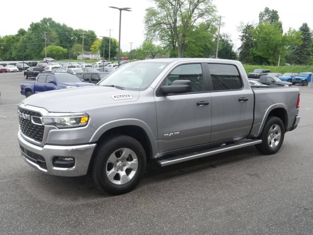 Used 2025 RAM 1500 Big Horn AWD/4WD image 7