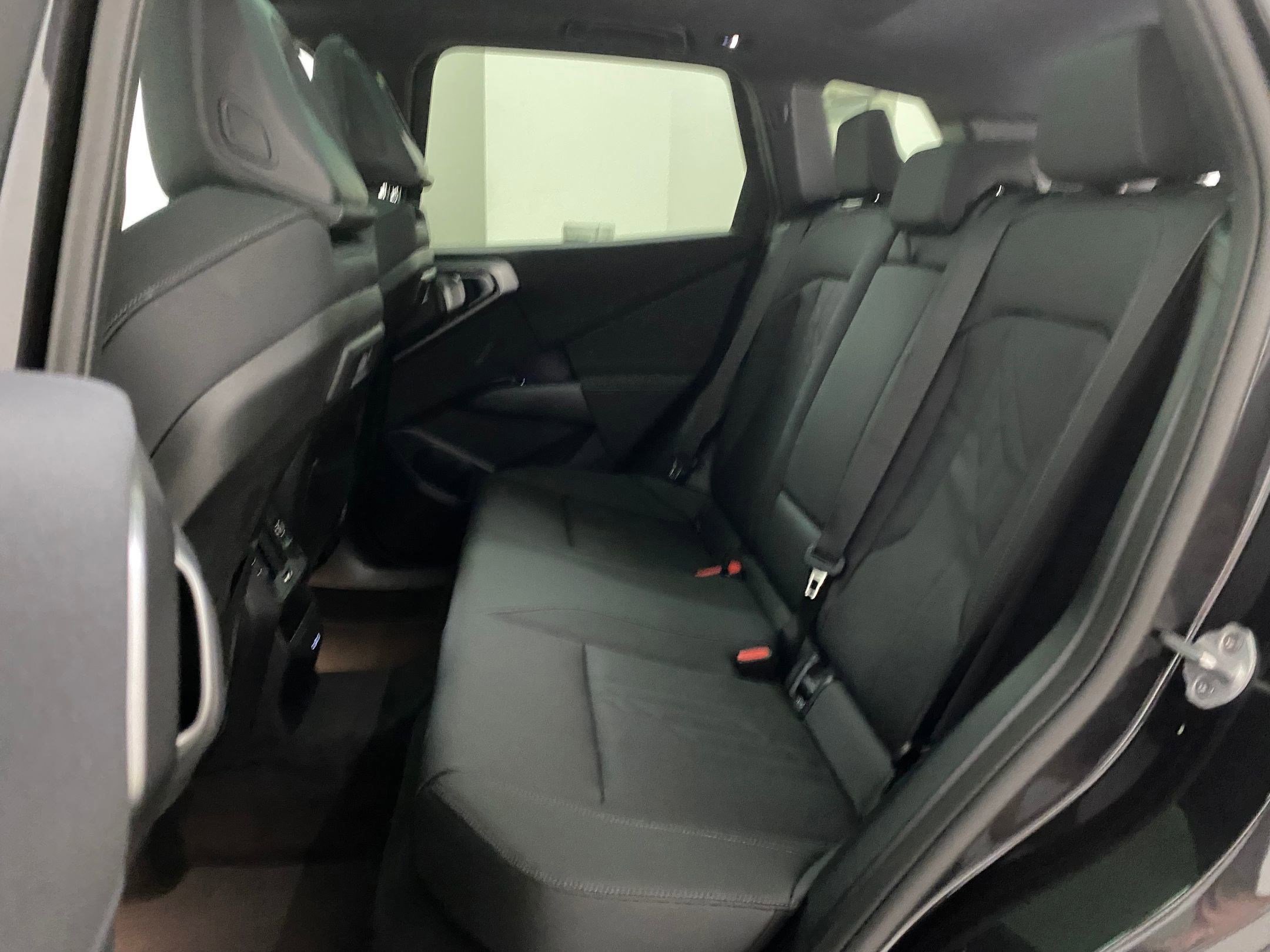 Used 2026 BMW X3 xDrive30 w/ Convenience Package image 13