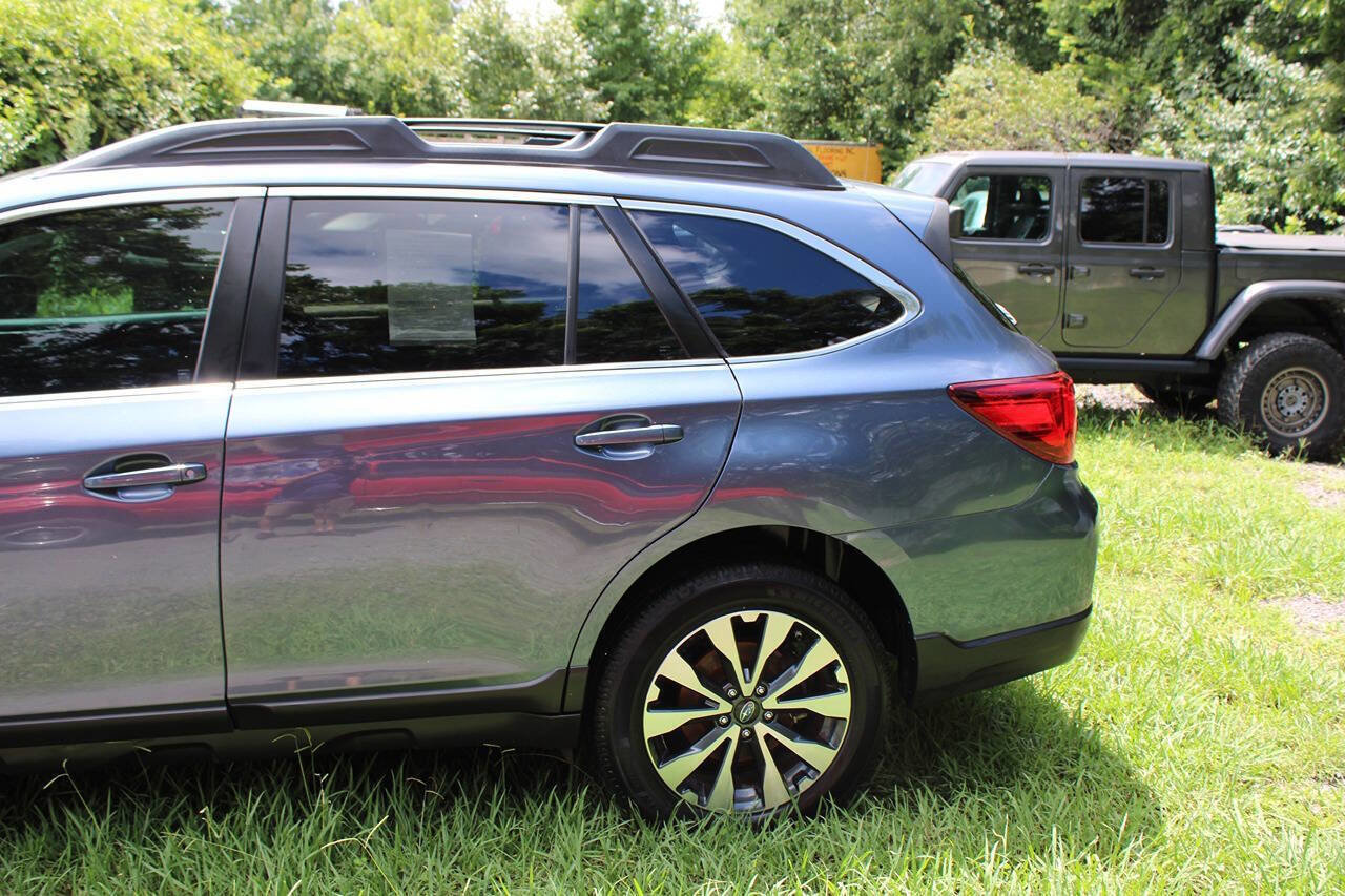 Used 2015 Subaru Outback 2.5i Limited image 10