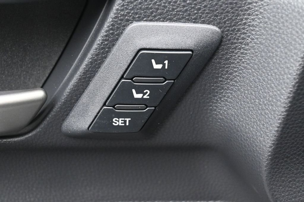 Certified 2026 Toyota 4Runner Platinum AWD/4WD image 14
